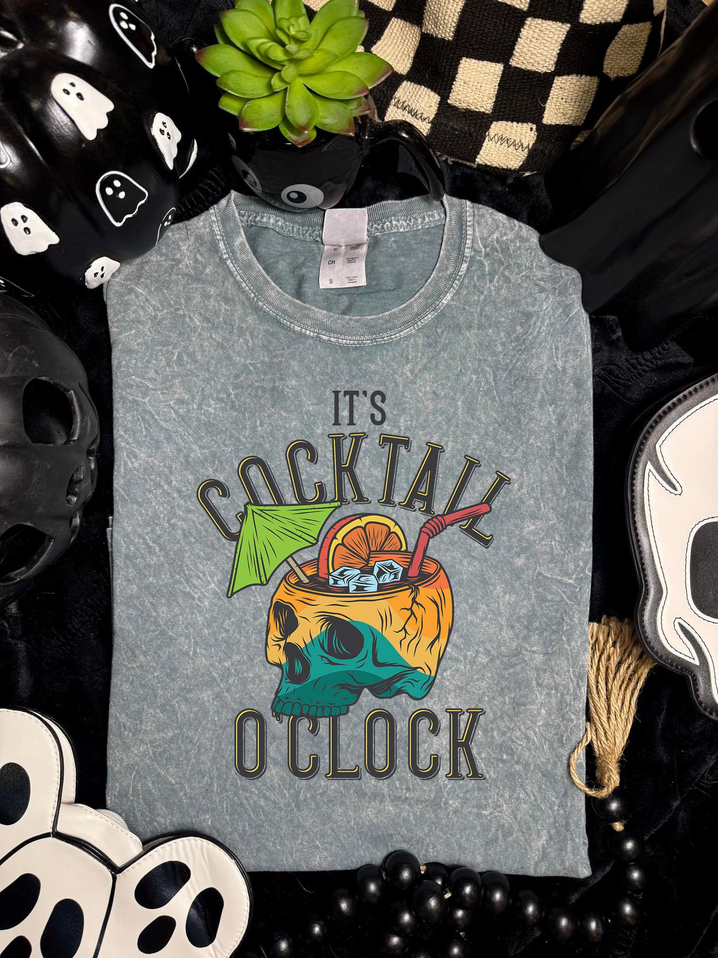 It's Cocktail O' Clock